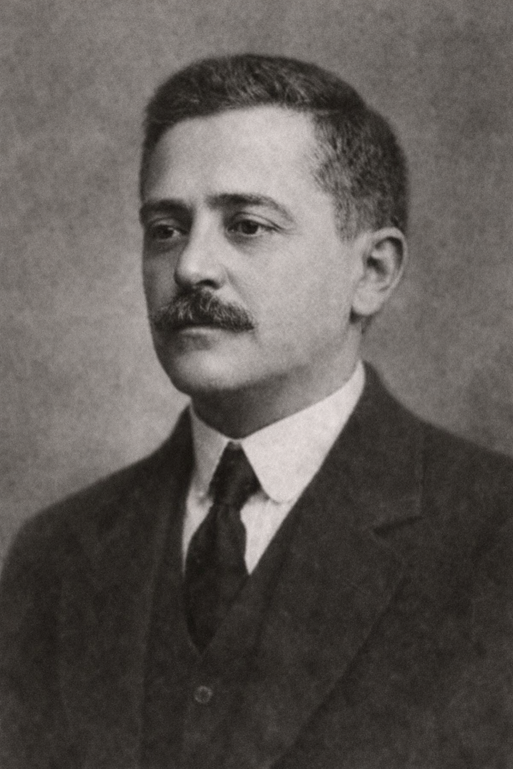 Felix Cândido de Souza Carvalho